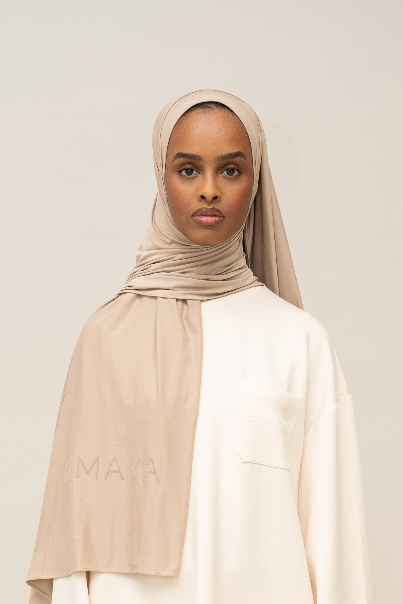 Limaya Flock Liquid - Soft Almond