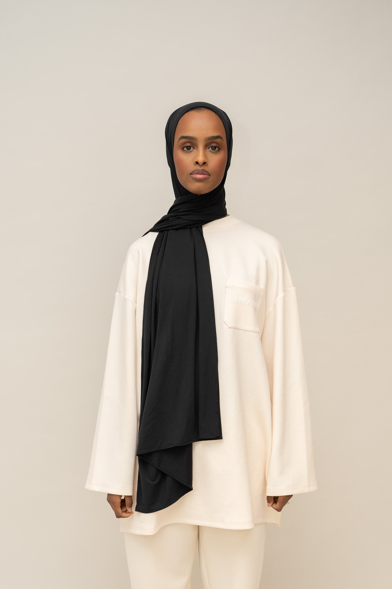 Airy Jersey Scarf - Black